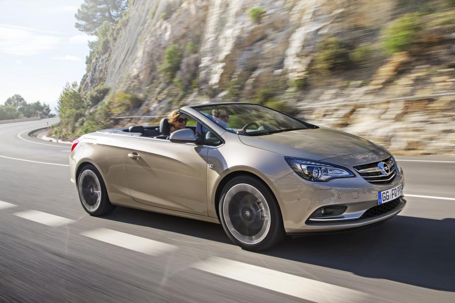  Opel Cascada 2012 года  (фото 39 из 83)
